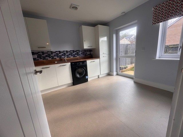 24 Graham Edge, Littlecombe, Dursley